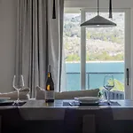 Chelmis Sea Front - Oceanis Apartment *