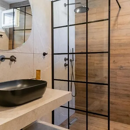 Apartment Chelmis Sea Front - Oceanis