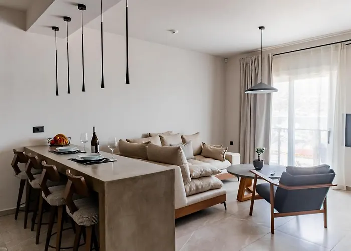 Chelmis Sea Front - Oceanis *